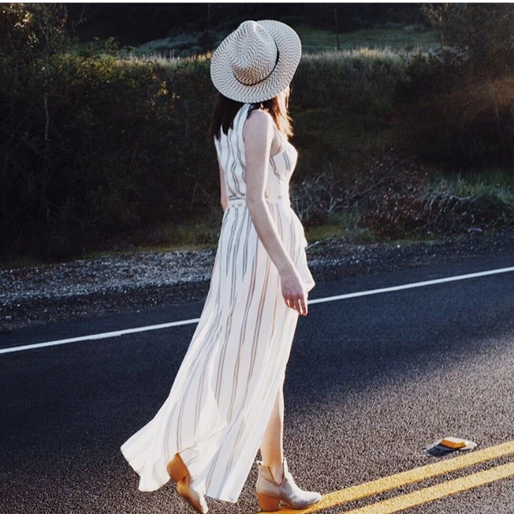 Low cut Romper with cape